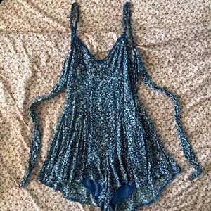 Princess Polly Blue Romper Size 2